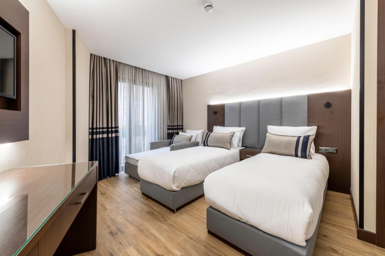 Triple Room,1249660402:JPEG
