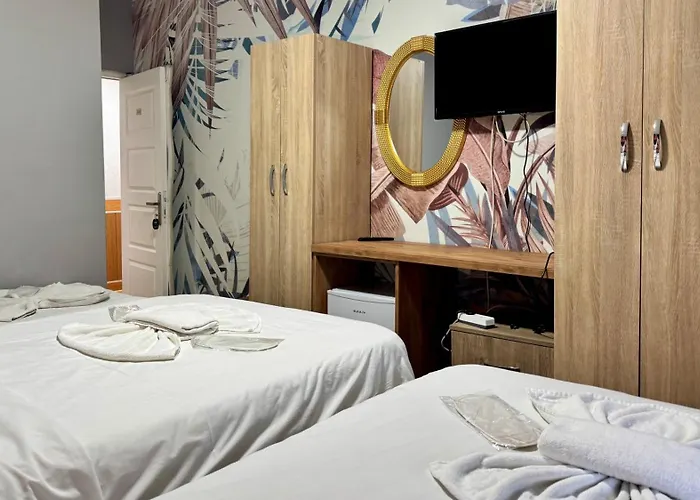 Rozza Hotel